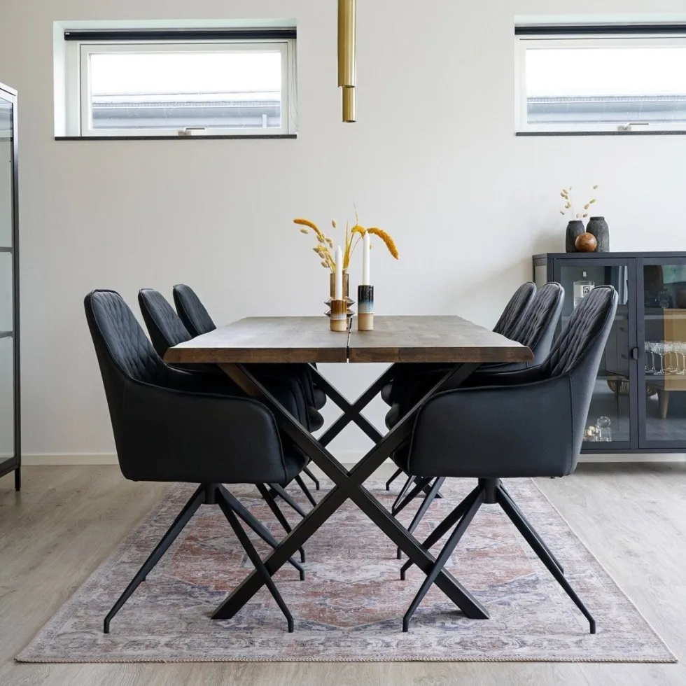 Harbo dreibar spisestol sort PU-skinn