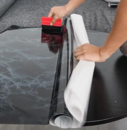 Marmor sort/blå kontaktplast