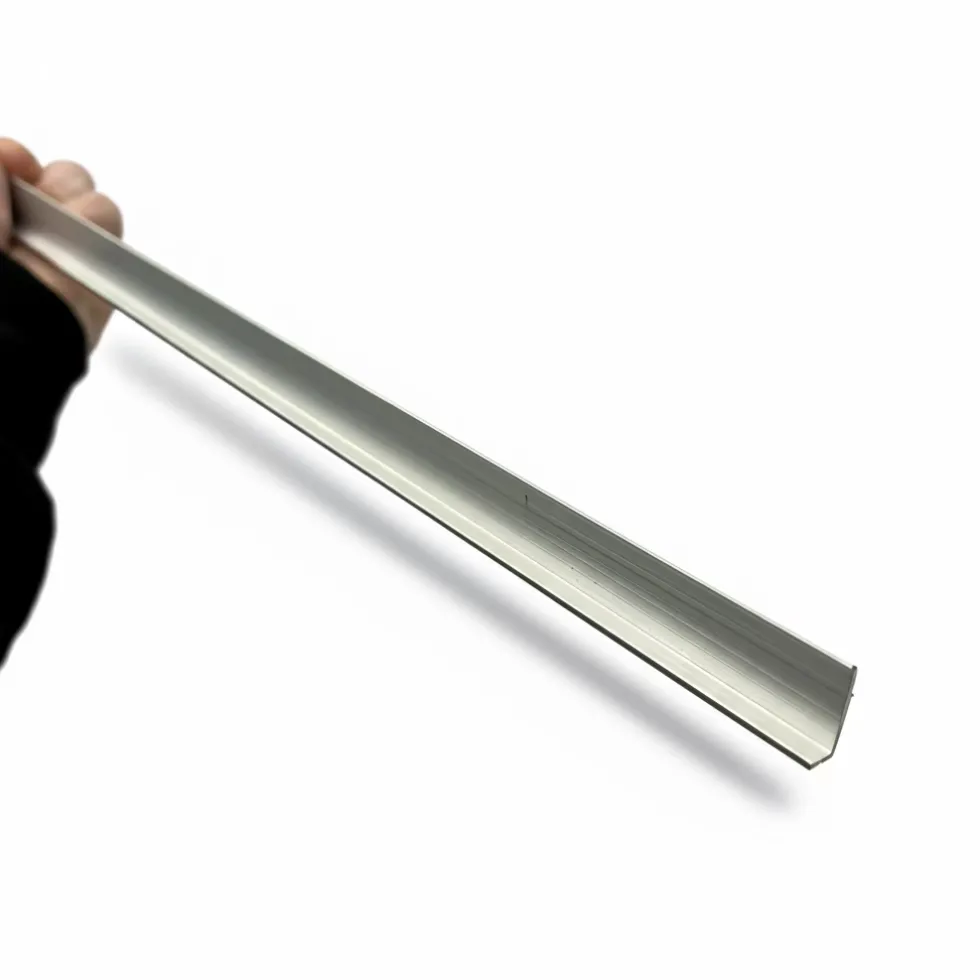 4-pk Hjørnelister aluminium 1200 mm