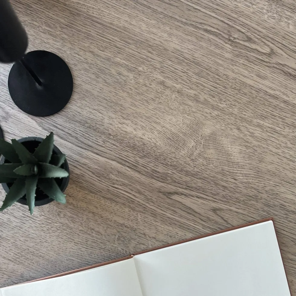 Premium Bristol oak kontaktplast